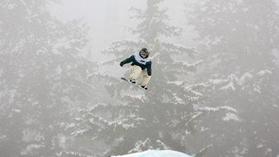 Močno sneženje onemogočilo premiero v slopestyleu