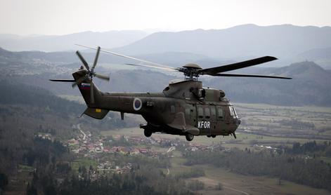 Helikopter Slovenske vojske na pomoč pri gašenju požarov v Severni Makedoniji