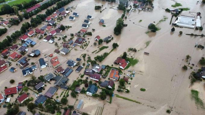 Poplavljenost Mozirja in bližnjih Lok v petek, 4. avgusta | Foto: Gasilci Mozirje