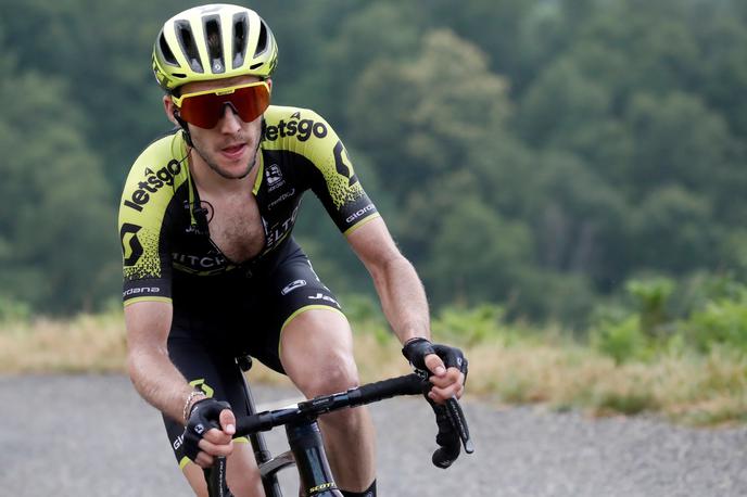 Simon Yates | Simon Yates, kolesar ekipe Mitchelton-SCOTT, zaradi pozitivnega testa na novi koronavirus namudoma zapušča letošnjo Dirko po Italiji.  | Foto Reuters