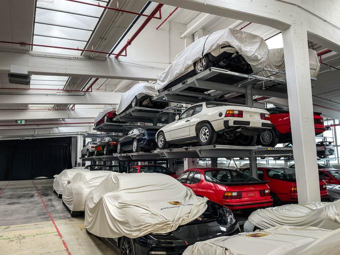 Porsche skladišče depot starodobniki | Foto: Gašper Pirman