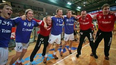 Tesna zmaga "os"