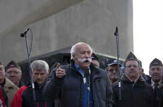 V SLS, SDS in NSi kritični do Stanovnikovih besed v Dražgošah