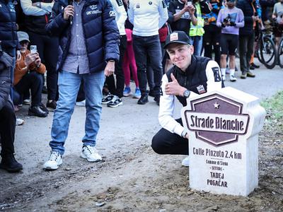 V Toskani del makadamske ceste poimenovali po Tadeju Pogačarju #foto