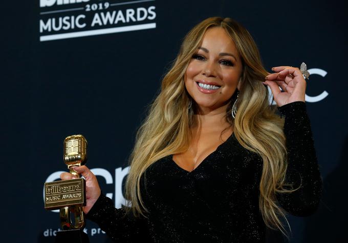 Legendarna pevka Mariah Carey je bila proglašena za ikono za katero je dobila tudi nagrado. | Foto: Reuters