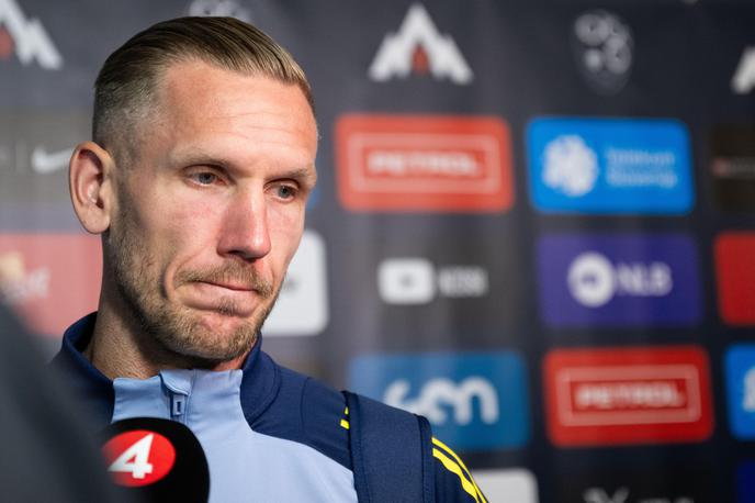 Robin Olsen | Robin Olsen je za švedsko reprezentanco zbral 77 nastopov, še nikoli pa se mu ni primerilo kaj takšnega, da bi na tako pomembni tekmi storil tako hudo napako. | Foto Guliverimage