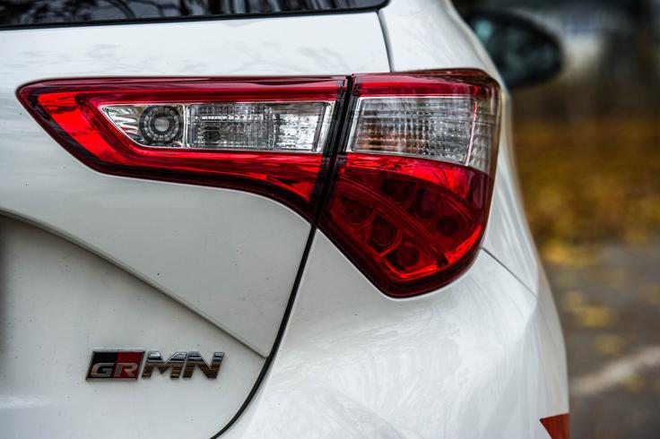 Toyota yaris GRMN Kratica GRMN pomeni "GAZOO Racing tuned by Meister of Nürburgring". | Foto: Gašper Pirman