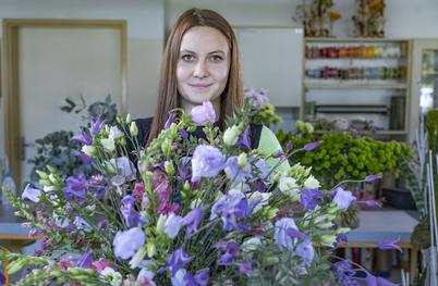 Leja Brenkuš Porenta: mlada moč slovenskega cvetličarstva