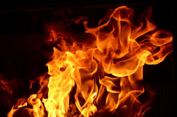 Ogenj | Kdo je moški, ki so ga našli v pogoreli baraki, še ugotavljajo. | Foto Getty Images