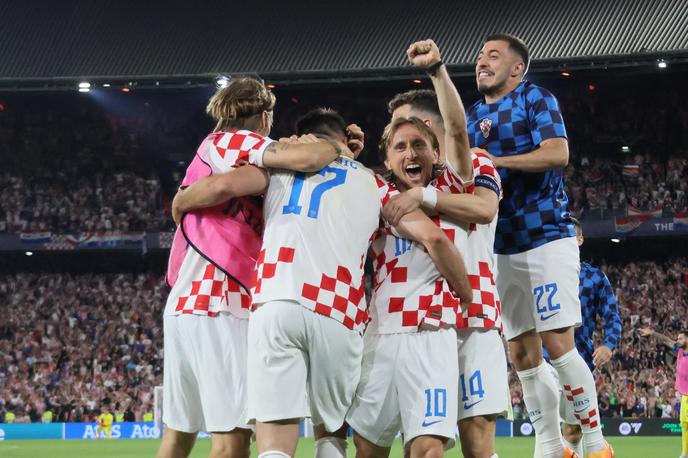 liga narodov Hrvaška Luka Modrić | Hrvaška nogometna reprezentanca je od uvrstitve na SP 2026 oddaljena le še nekaj milimetrov. | Foto Reuters
