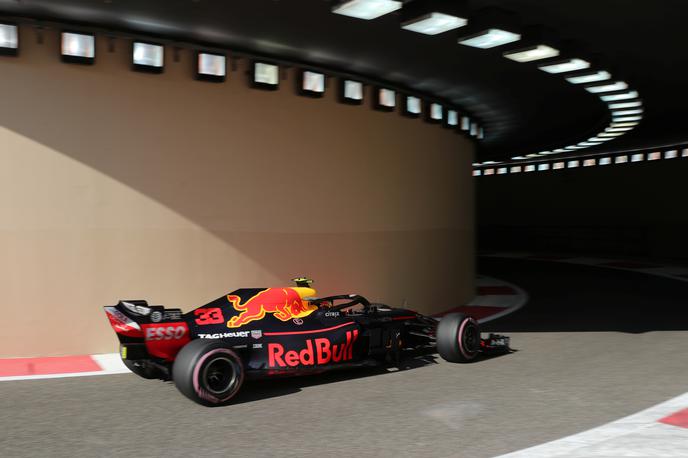 Max Verstappen | Max Verstappen je bil najhitrejši na prvem treningu Abu Dabija. | Foto Reuters