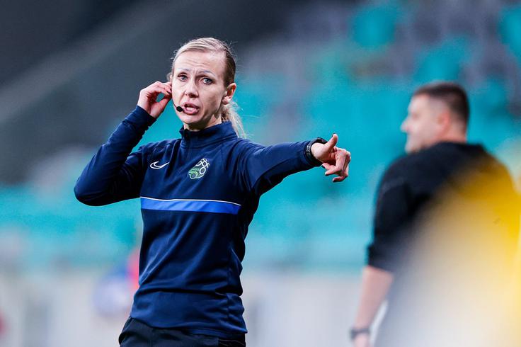 Aleksandra Česen bo postala prva glavna sodnica na moški prvoligaški tekmi v Sloveniji. | Foto: Aleš Fevžer
