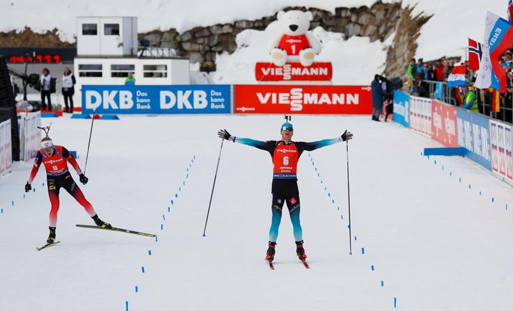 Emilien Jacquelin je bil najbolj nasmejan v zasledovanju.
 | Foto: Reuters