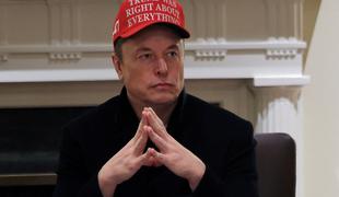 Elon Musk stopil iz svojega mehurčka in presenetil