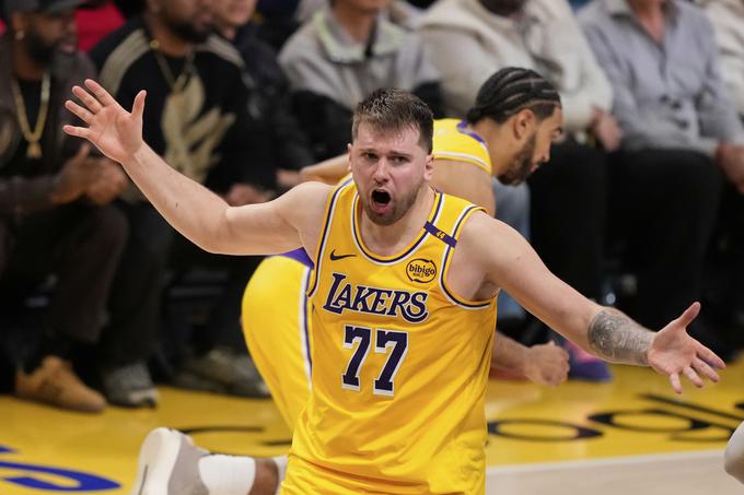Luka Dončić in LA Lakers so končali sezono. | Foto: Guliverimage