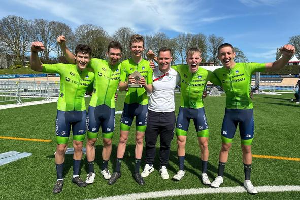 Zgodovinska dvojna slovenska zmaga na mladinskem Roubaixu