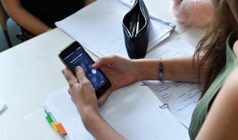 Na Hrvaškem uvajajo popolno prepoved mobilnih telefonov v šolah