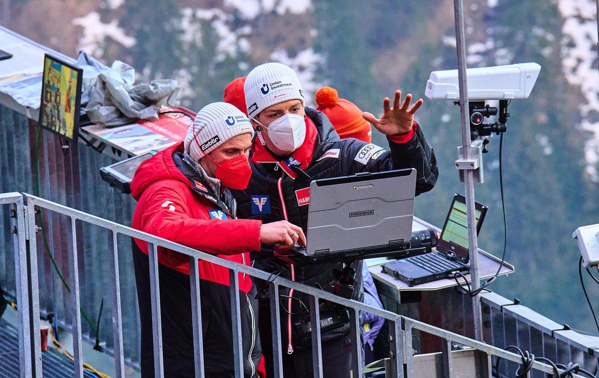 Thomas Thurnbichler in Andreas Widhoelzl | Thomas Thurnbichler, ki je bil v zadnji sezoni pomočnik Andreasa Widhölzla, je avstrijski zvezi sporočil, da se poslavlja od dela s tamkajšnjimi skakalci. | Foto Guliverimage