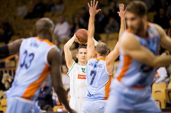 Superpokal Slovenije drugič zaporedoma v Hali Tivoli