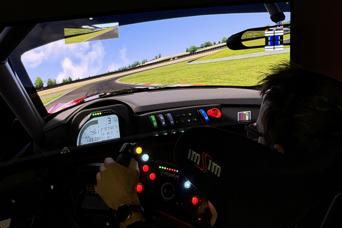 Drivezone | Foto Gregor Pavšič