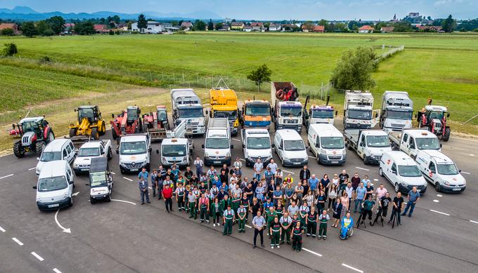 V družbi Javne službe Ptuj opažajo, da so odzivi zaposlenih na prejem certifikata izjemno pozitivni, saj v tem vidijo potrditev in motivacijo za delo v prihodnje.  | Foto: 