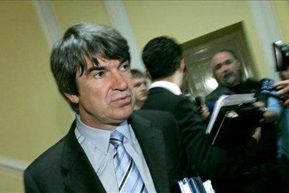 Potrjeni člani parlamentarne komisije za preiskavo razlik pri štetju t.i. izbrisanih