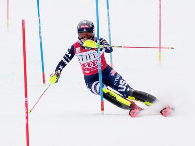 Shiffrin znova v vodstvu, Slovenki z visokim zaostankom brez finala