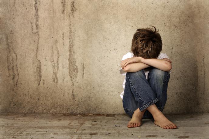 Deček | Maja letos je CSD prejel sporočilo šole, da so januarja zaznali stisko otroka.  | Foto Shutterstock