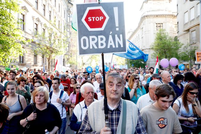 Zaradi svoje politike kršenja človekovih pravic in neusklajenosti z evropsko zakonodajo se Orbanova vlada redno sooča s številnimi protesti. | Foto: Reuters