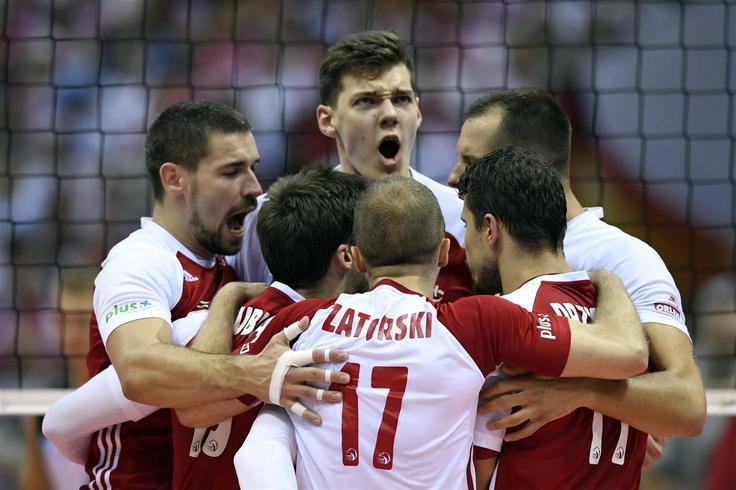 Poljaki so pred domačimi gledalci s 3:0 odpravili Fince. | Foto: CEV