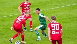 Aluminij izkoristil spodrsljaj Gorice, 11 golov v Kranju