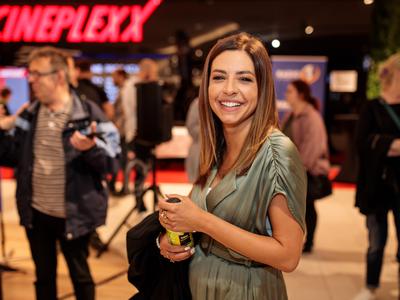 Voditeljica Špela Jereb prvič mamica