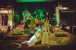 Modno spogledovanje na pomladanskem vrtu (foto in video)