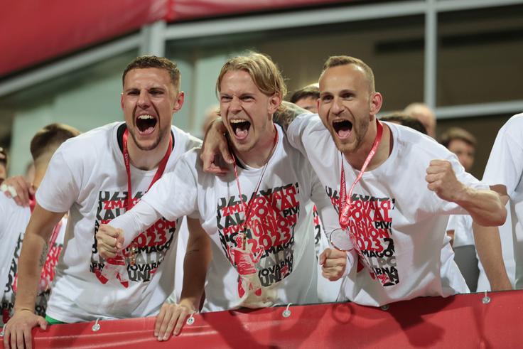 Tako se je leta 2023 veselil pokalnega naslova z Olimpijo v knežjem mestu. | Foto: Aleš Fevžer