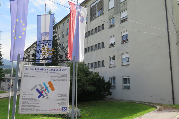 Bolnišnica Slovenj Gradec | Obiski so prepovedani do preklica.  | Foto STA