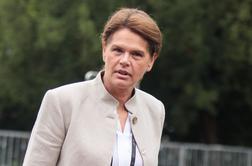 Alenka Bratušek s kolesa v ledeno Kokro