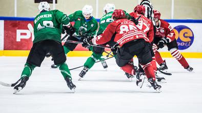 Olimpija v finalu tesno izgubila z EBEL-ligašem