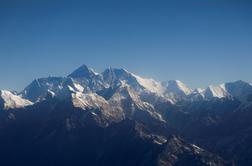 Zaostrovanje pogojev za vzpon na Everest