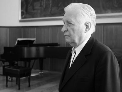 Umrl skladatelj in zagovornik sodobne glasbe Pavel Mihelčič