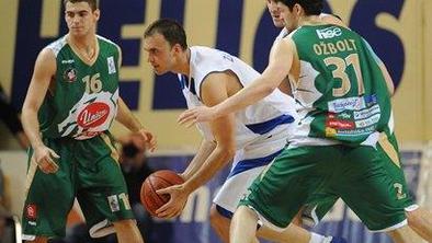 Olimpija z zmago na vrh lestvice
