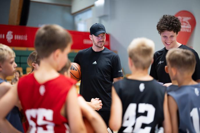 Goran Dragić | Številnim ambasadorjem iger se je pridružil nekdanji kapetan slovenske košarkarske reprezentance Goran Dragić. | Foto Jure Banfi