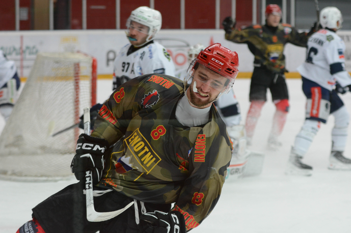 Hdd Jesenice | Jeseničani so s 7:4 premagali zadnje moštvo na lestvici. | Foto Matias Demšar