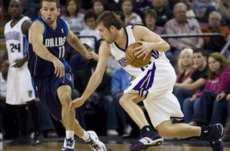 Udrih razpoložen v Dallasu