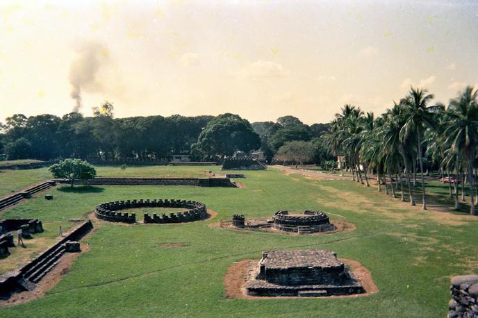 Cempoala | Cempoala, od katere so zdaj ostale samo ruševine, je bila prva naselbina staroselcev v Mehiki, v kateri je izbruhnila epidemija črnih koz. | Foto Wikimedia Commons