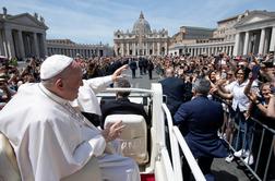 Istospolna usmerjenost po mnenju papeža ni zločin