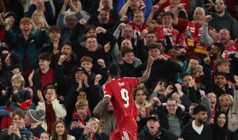 V živo: Šved Isak zabil prvega za Liverpool