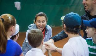 Legenda Roland Garrosa delila nasvete mladim slovenskim teniškim igralcem (video)