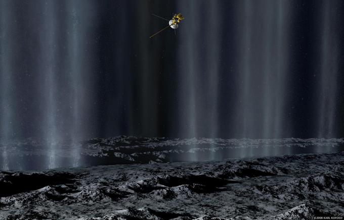 Raziskovalno plovilo Cassini se Enkelada najverjetneje ne bo več lotilo, saj za to ne bo imelo časa. Letos bo po skoraj 20 let trajajoči misiji namreč le še nekajkrat obkrožilo Saturn in se nato s strmoglavljenjem v njegovo notranjost prenehalo oglašati Zemlji. | Foto: NASA