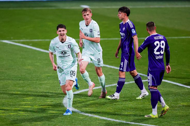 Edini zadetek na večnem derbiju v Ljudskem vrtu je dosegel Hrvat v vrstah Olimpije Antonio Marin. | Foto: Aleš Fevžer