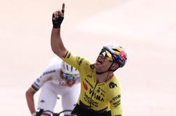 Po osmih letih bolečine: zmaga Wouta van Aerta in ganljiv pogled proti nebu